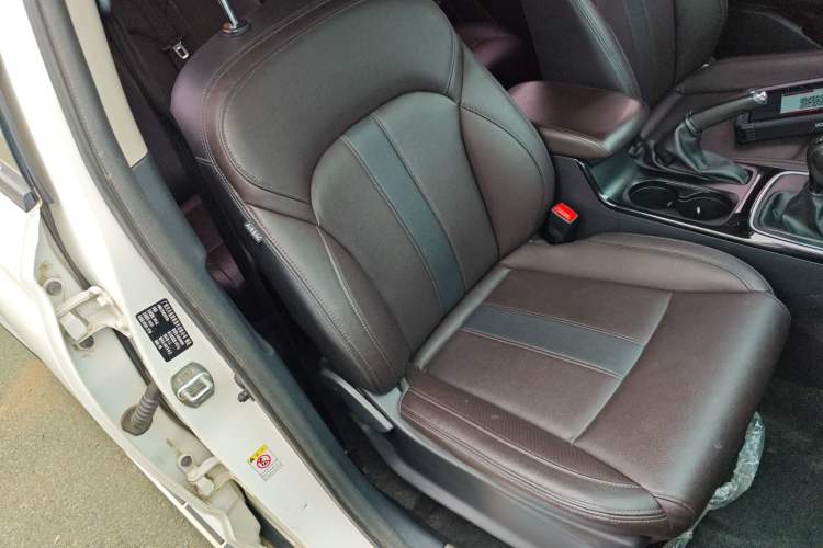 Used GAC Trumpchi GS4 2019 270T Manual Two-Wheel-Drive Elite Edition
