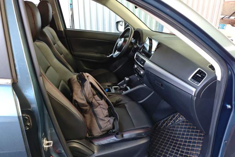 Used Mazda CX-5 2015 2.0L Automatic Two-Wheel Drive Urban Version
