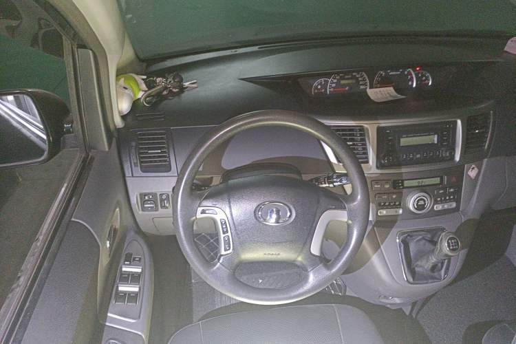 Used Great Wall V80 2012 1.5T Manual Yashang Trim