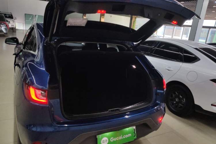 Used SERES SF5 2021 Huawei Smart Selection Four-Wheel Drive Edition Trunk