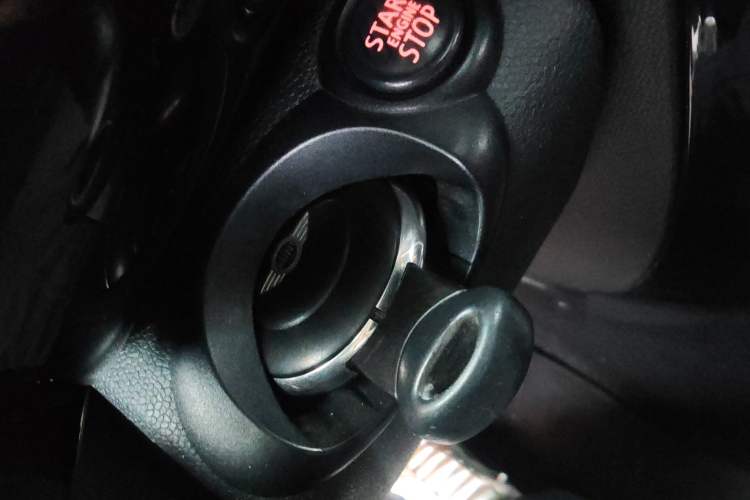 Used MINI Countryman 2011 1.6L COOPER Excitement Vehicle Key