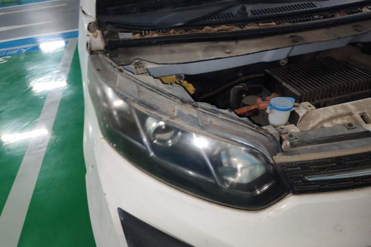 Used Zotye Sesame 2016 E30 Standard Model
