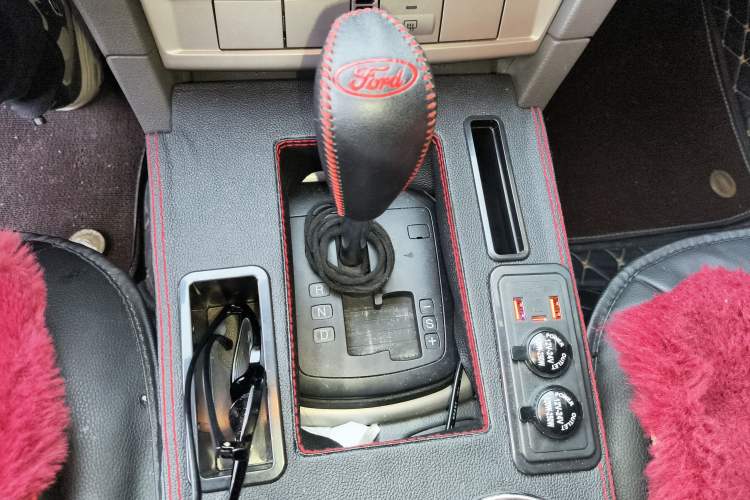 Used Ford Focus 2012 Hatchback Classic 1.8L Automatic Base Model
