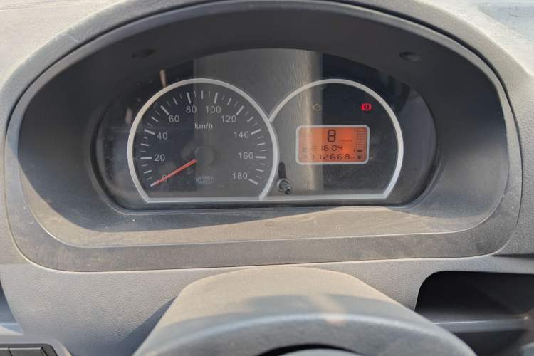 Used BAIC Weiwang 306 2011 1.3L Comfort version 7 seats
