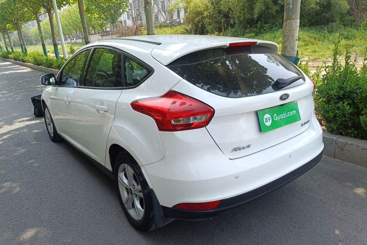 Used Ford Focus 2017 Hatchback 1.6L Automatic Comfort Plus SmartDrive Edition Rear Left 45 Deg