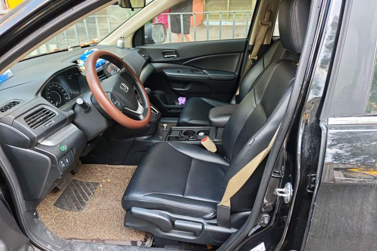 Used Honda CR-V 2016 2.0L Two-Wheel Drive Classic Edition