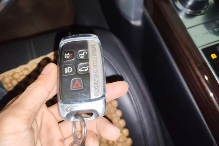 Used Land Rover Range Rover 2014 3.0 SC V6 Vogue