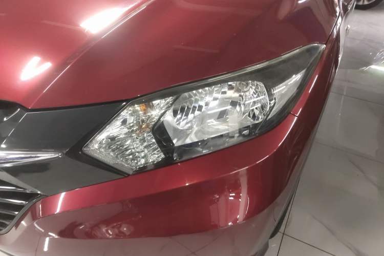 Used Honda Vezel 2015 1.8L CVT 2WD Elite Model