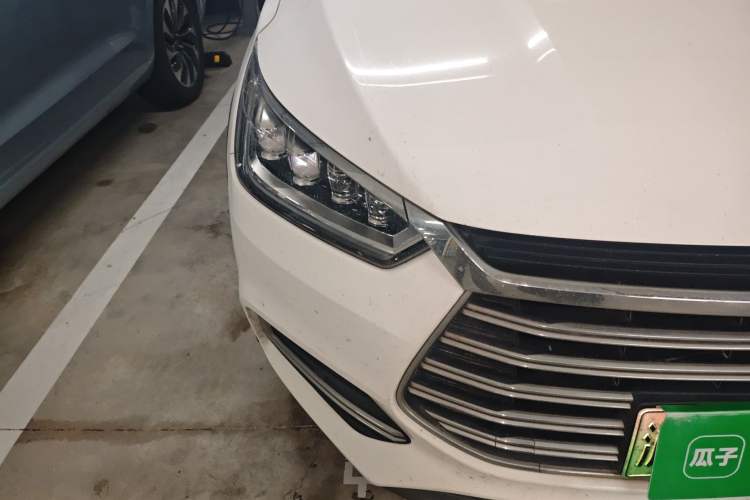 Used BYD Song New Energy 2019 Song DM 1.5TID Smart Connect Dynamic Model Right Front Headlight