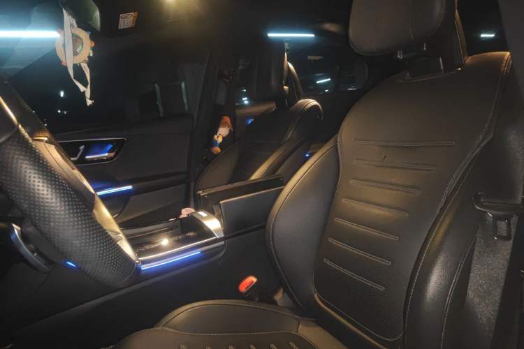 Used Mercedes-Benz C-Class 2023 Facelift C 260 L Left Front Seat