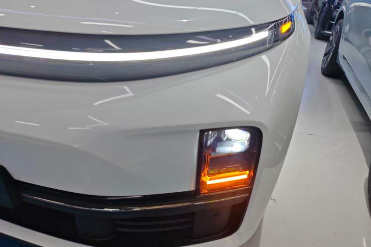 Used Li Auto L7 2023 Max model Left Front Headlight