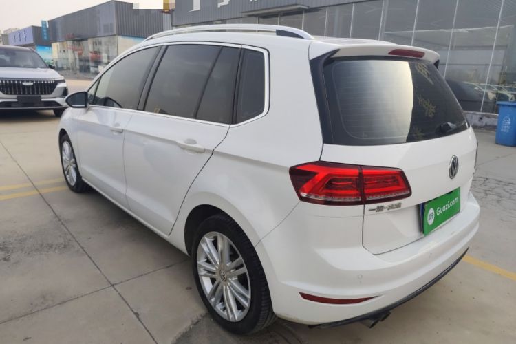 Used Volkswagen Golf Sportsvan 2016 230TSI Automatic Luxury Version Exterior 2