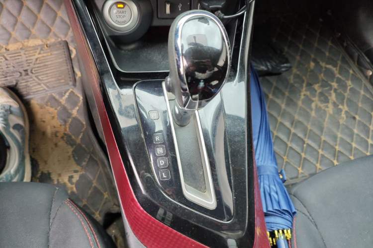 Used Nissan Lannia 2019 1.6L CVT Smart Connect Smart Cool Version China V Standard
