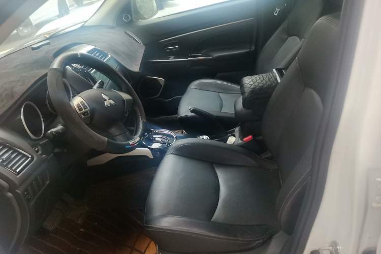 Used Mitsubishi ASX 2018 2.0L CVT Two-Wheel Drive Deluxe Edition
