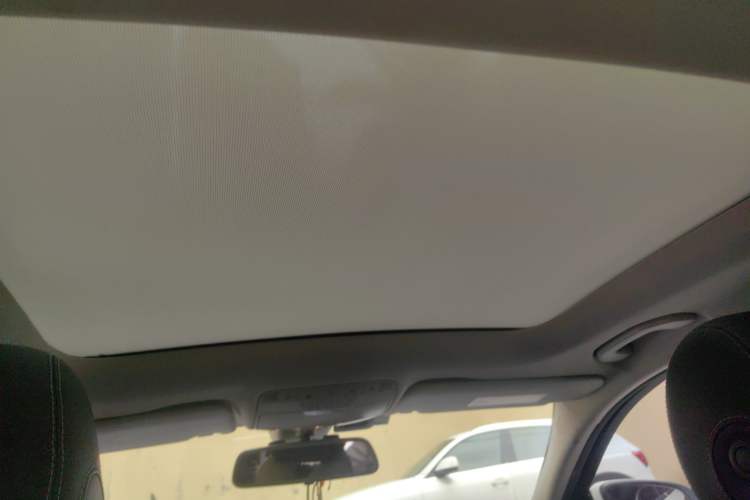 Used Mercedes-Benz C-Class 2015 C 200 station wagon Headliner