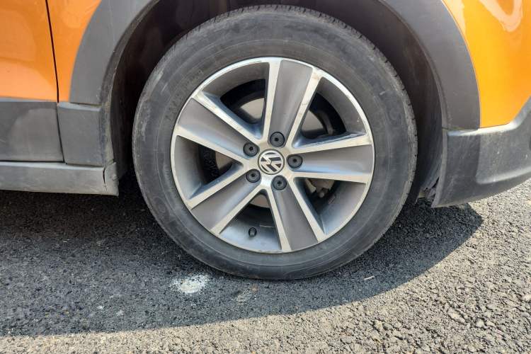 Used Volkswagen Polo 2012 1.6L Cross Polo Automatic Transmission