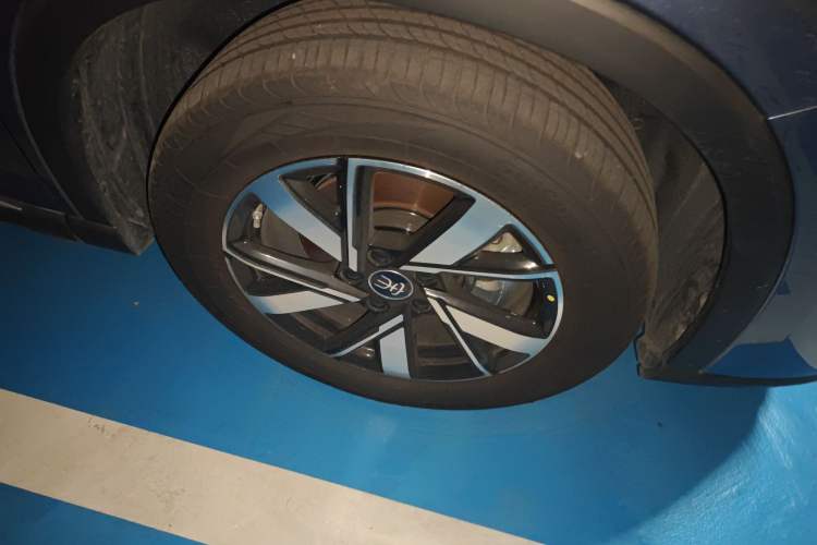 Used BYD Song Pro New Energy 2024 HONOR Edition DM-i 71KM Navigation Model