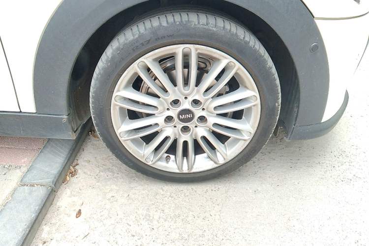 Used MINI 2022 1.5T COOPER Classic Edition Five-Door Version
