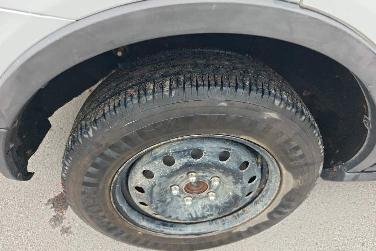 Used CHANGAN OSHAN CX70 2016 1.6L Manual Comfort Model