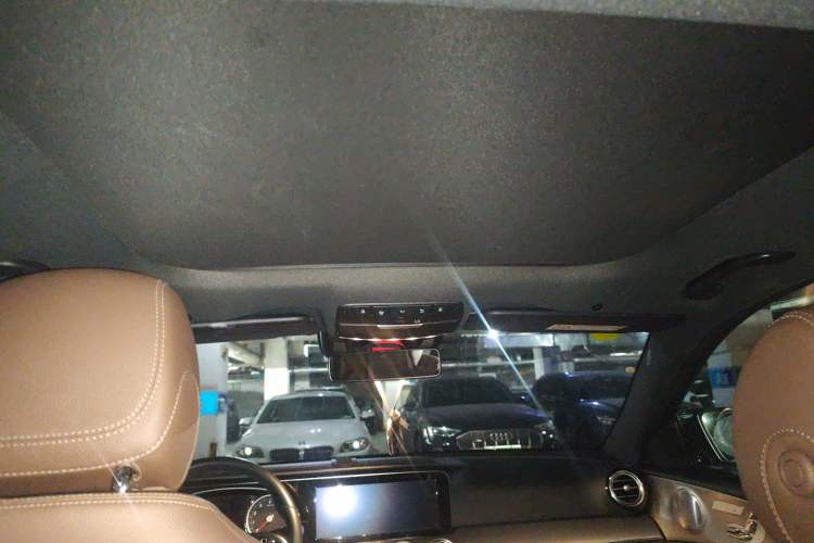 Used Mercedes-Benz E-Class 2019 E 200 Sport 4MATIC
