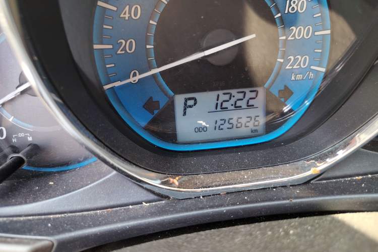 Used Toyota YARiS L Zhi Xuan 2015 1.5E Automatic Charm Edition