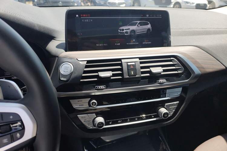 Used BMW X3 2021 xDrive28i M Sport Package Audio And AC Panel