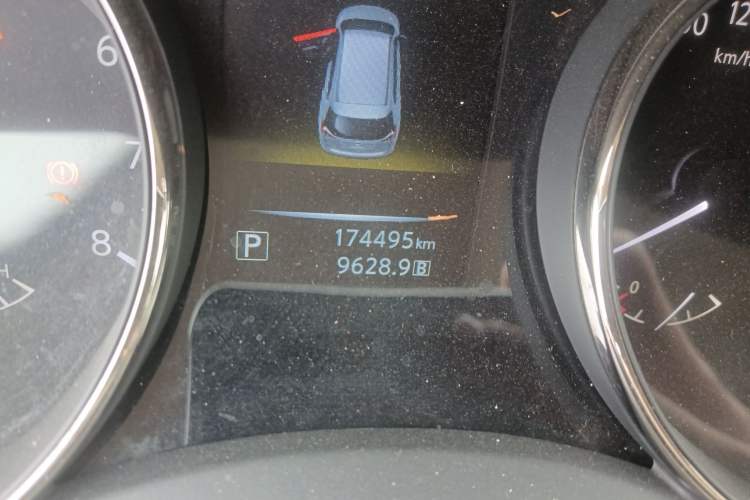 Used Nissan X-Trail 2014 2.0L CVT Comfort Edition 2WD
