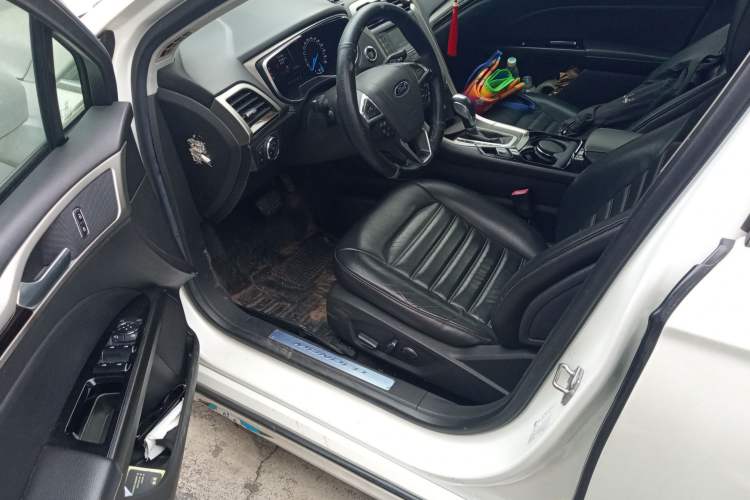 Used Ford Mondeo 2013 2.0L GTDi 200 Fashion Edition