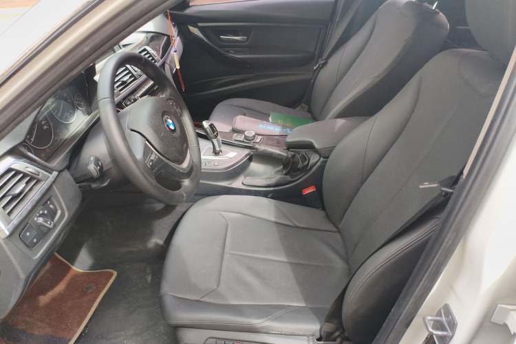 Used BMW 3 Series 2016 320Li Ambition Model Left Front Seat
