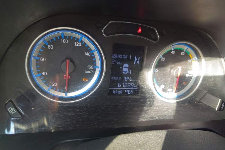 Used FORTHING Lingzhi M5 2022 Comfort Model 7 Seats
