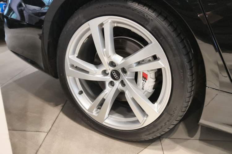 Used Audi A7L 2022 45 TFSI S-line Dream-Building Edition
