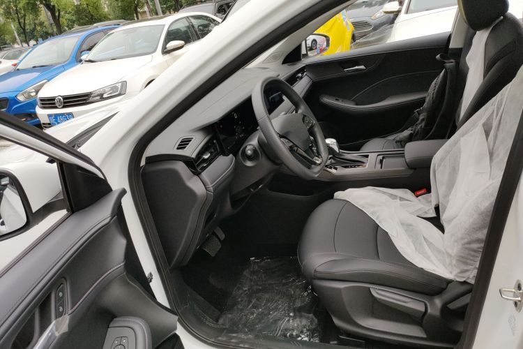 Used Roewe i5 2023 1.5L CVT Luxury Edition
