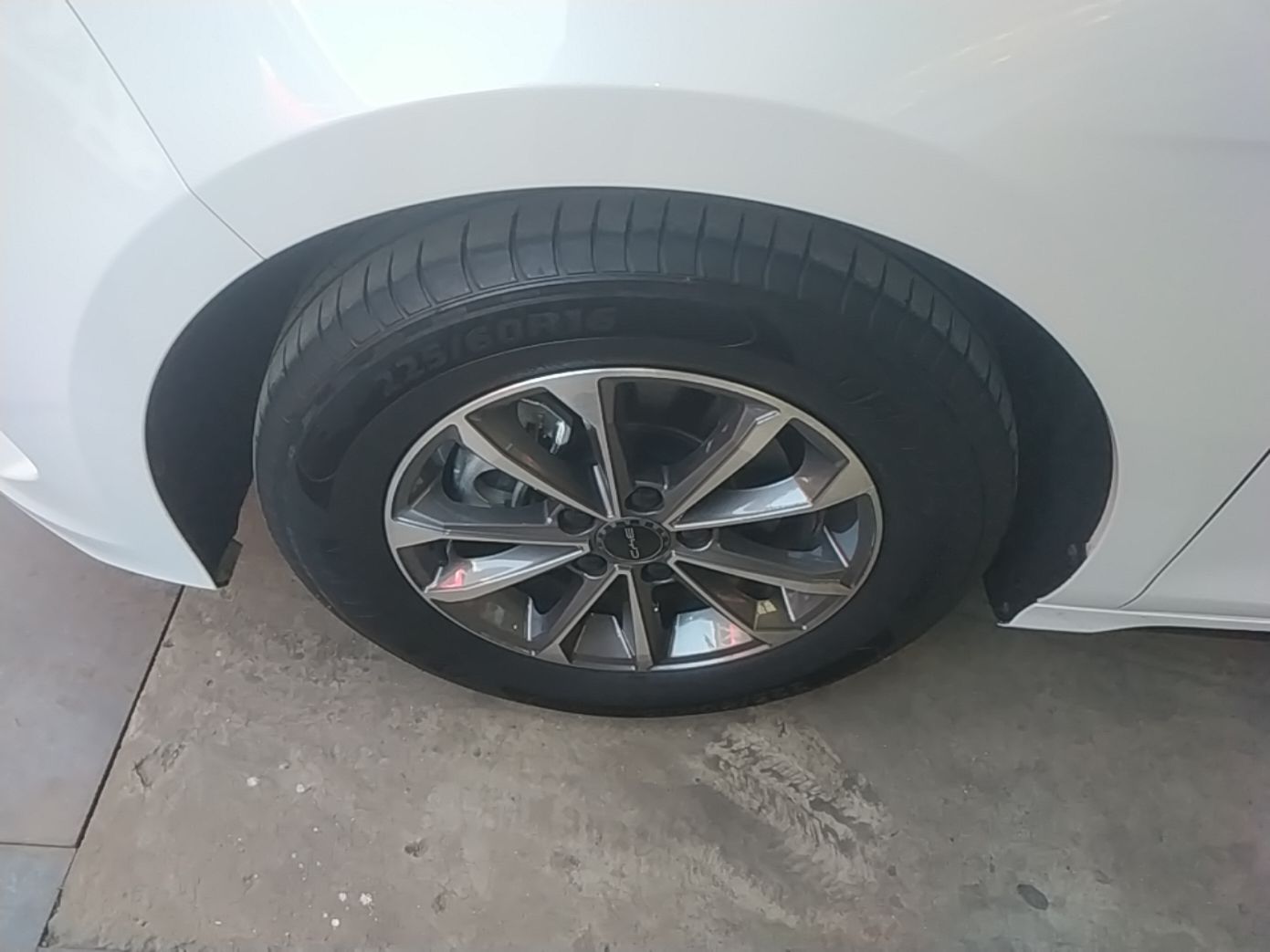BYD Destroyer 05 2024 HONOR Edition DM-i 55KM Luxury Model — снимка 10