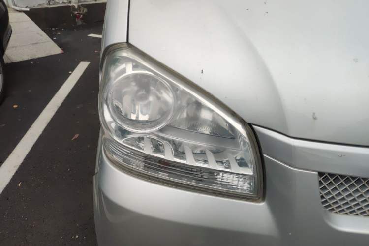 Used BAIC Weiwang 306 2016 1.2L Basic Version 5 Seats A12 China V Emission Standard
