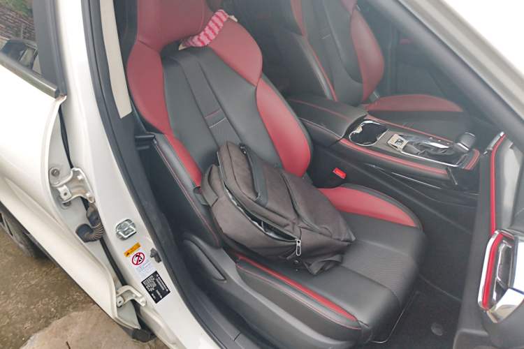 Used CHANGAN OSHAN X5 2021 1.5T DCT Prestige Edition Right Front Seat