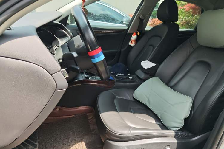 Used Audi A4L 2015 35 TFSI Millionth Anniversary Comfort Edition
