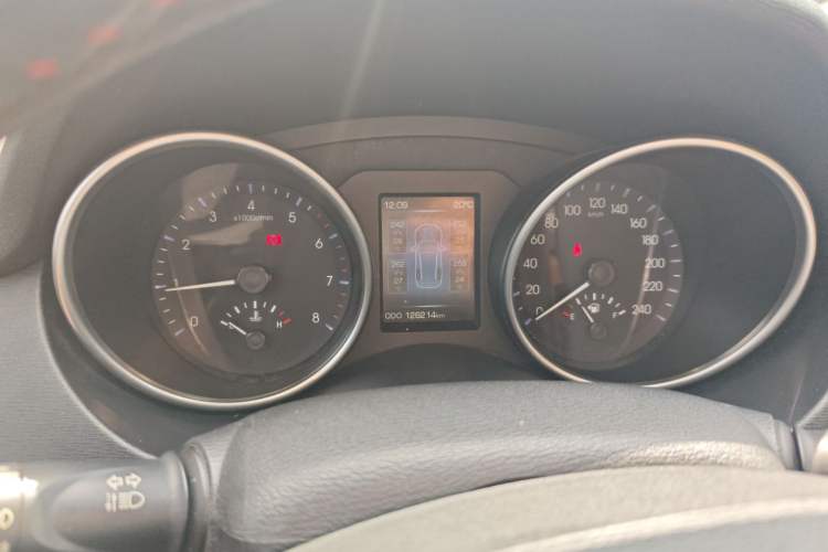 Used Haval H6 Coupe 2015 Blue-Label 2.0T Manual Two-Wheel Drive Prestige Model