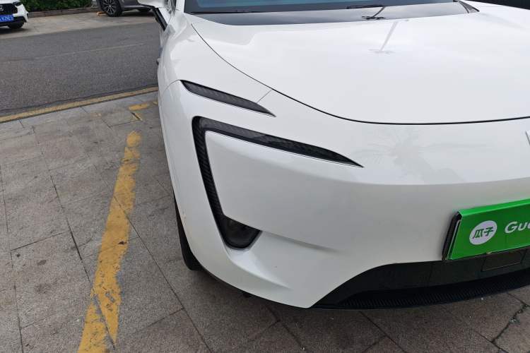 Used Avatr 11 2022 Long-Range Dual-Motor Luxury Edition 5 Seats