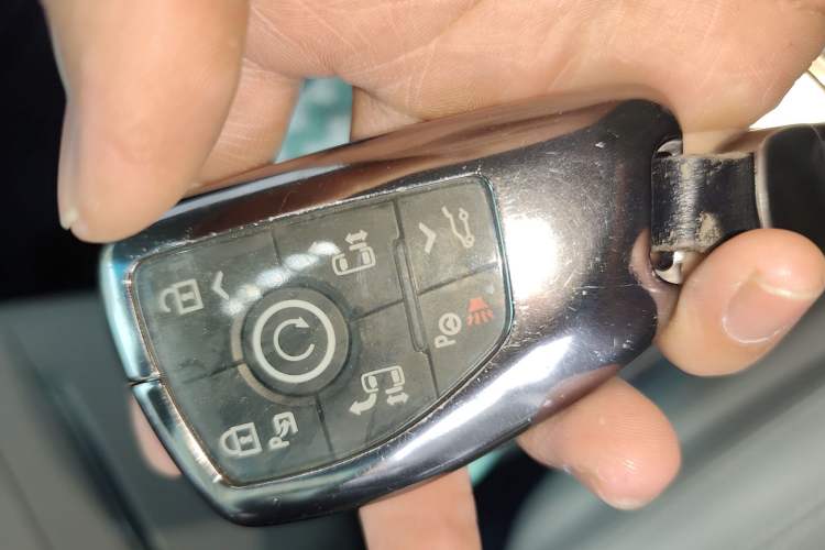 Used Buick Century 2023 2.0T Seven-Seater Yinshi Edition