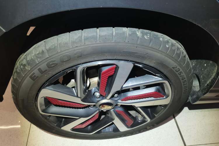 Used Hyundai ENCINO 2019 1.6T Iron Man Edition
