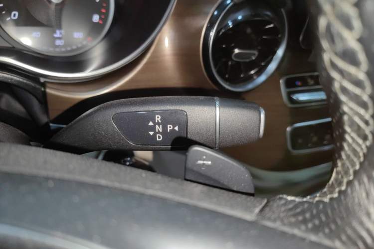 Used Mercedes-Benz V-Class 2021 V 260 Prestige Edition