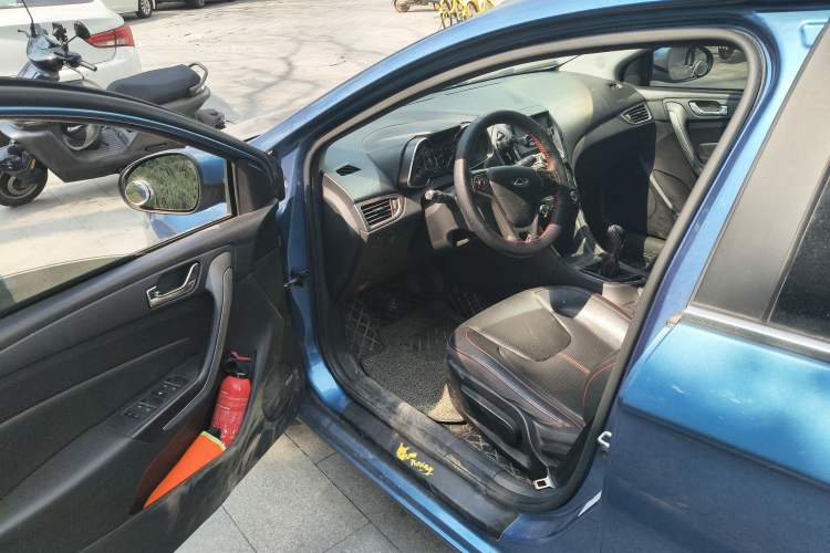 Used Chery Arrizo 5 2016 1.5L Manual Lingrui Edition
