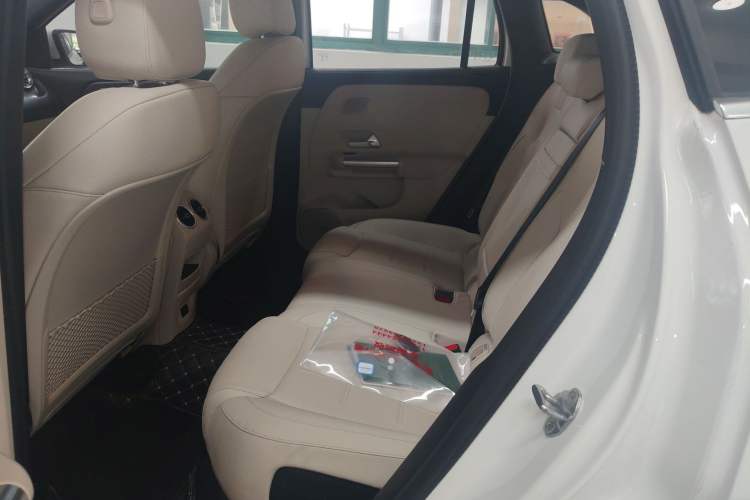 Used Mercedes-Benz GLA 2023 GLA 220
