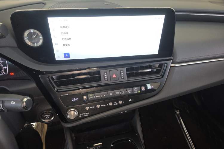 Used Lexus ES 2022 300h Excellence Edition Audio And AC Panel