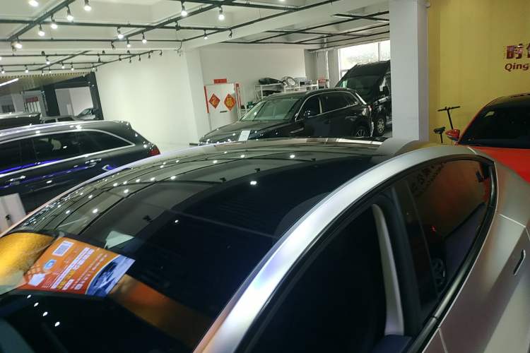 Used Tesla Model Y 2024 Rear-Wheel-Drive Version
