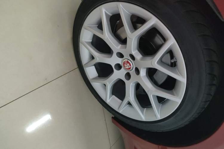 Used Jaguar F-TYPE 2016 3.0 SC Hardtop Version
