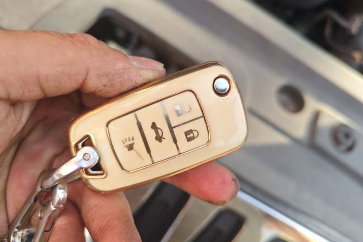 Used Buick GL8 2011 3.0L GT Luxury Business Haoya Edition