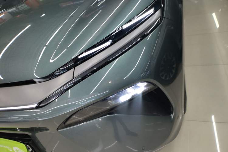 Used BYD Tang L 2025 DM 215KM LiDAR Flagship Model
