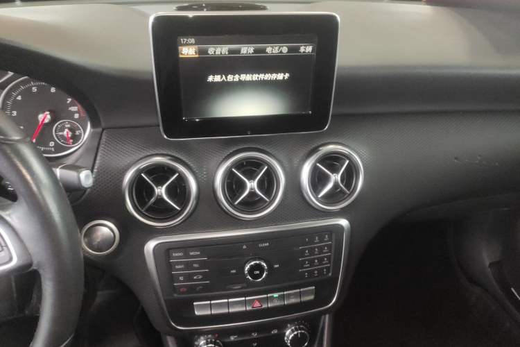 Used Mercedes-Benz A-Class 2017 Revised A 200 Dynamic Edition Audio And AC Panel