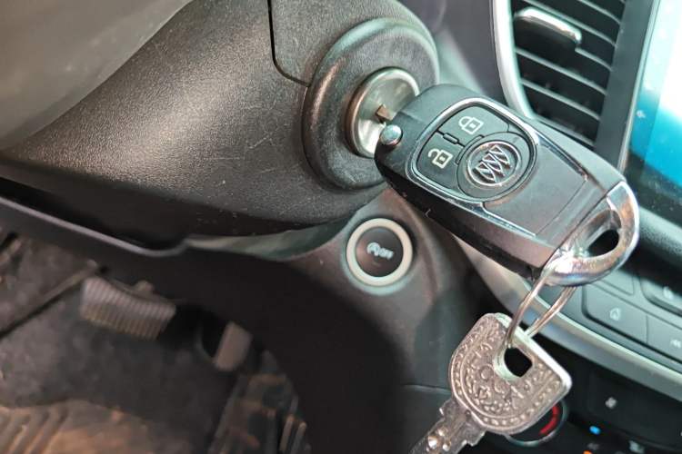 Used Buick GT 2021 Revised Version Flagship 1.5L Automatic Elite Edition Vehicle Key